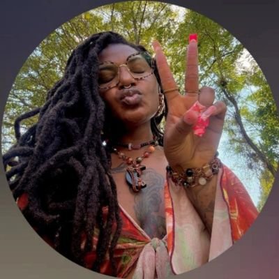 tarotreadi20224's profile picture. 