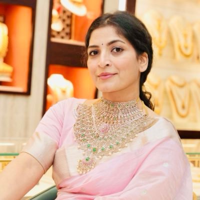 IamAnitaBhat's profile picture. Bharathiya