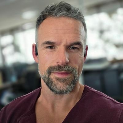 AshPolitik's profile picture. I talk politics. Opinionated, greying, fitness enthusiast, proud father, husband & true believer! Progressive Patriot! Catters!⚪💙 Ideologically Pragmatic💡