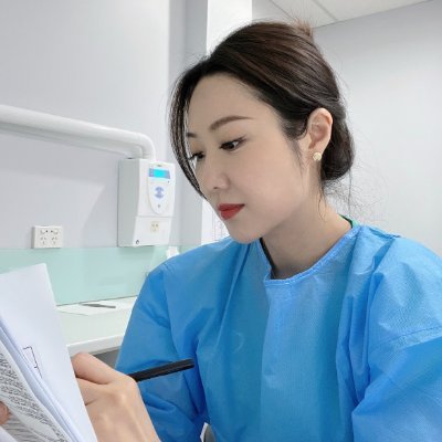 rslye86's profile picture. America First, an independent Trump supporter; a retired ICU registered nurse and former manager of an oncology clinic.