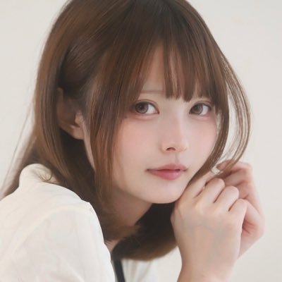 suzucomi_manga's profile picture. 漫画の翻訳出版をしている株式会社オレンジと、コスプレイヤーすずら(@suzuran_ro)による、YouTubeチャンネル「すずコミッ！」の公式アカウント。 漫画の面白さを世界へと届けたい！様々なゲストさんも登場予定です！ 2025年4月1日投稿開始！ハッシュタグ→#suzucomi