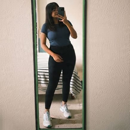 aaloo_bhujia's profile picture. I'm not smart, i just wear glasses.🤓