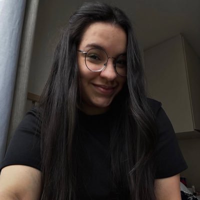 akarinepinheiro's profile picture. 