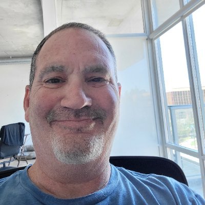 TalentGeek2's profile picture. Talent Partner/Technical Recruiter

#ChicagoBears🐻⬇️ #Lakers #MLB #Food #Music #Flight #Animals #Art #Reiki #Democrat #LGBTQ+🌈 #Asia #Culture #Startups #AI