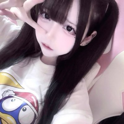 _nq1f's profile picture. お金こまってはじめました(´._.`)