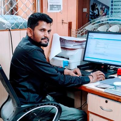 MonuKumar585874's profile picture. 