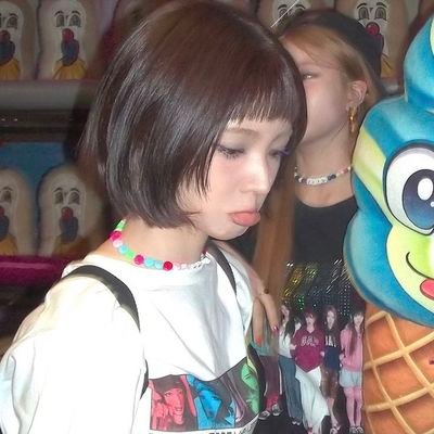 aibutwithmee's profile picture. ติ่ง full time, dek69 part-time ( ⸍ɞ̴̶̷ ·̫ ɞ̴̶̷⸌ )♡