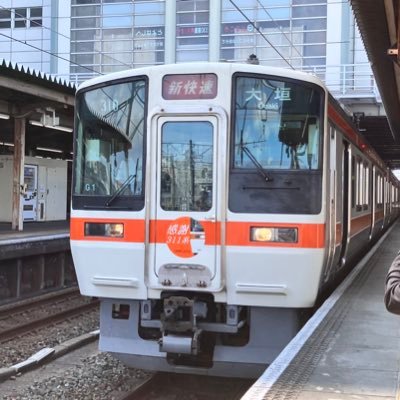 Ayano_AKAGI's profile picture. @sptoukou1 のメイン垢 紫月リリィちゃん推し！ 電車撮ってます この垢はほとんど使ってません。 音街ウナちゃん推し メインは乗っ取られました