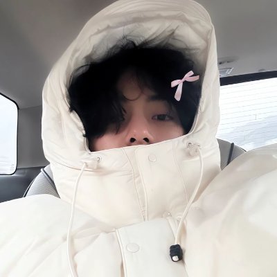 bratzmin_7's profile picture. 