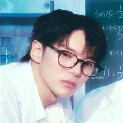 imnameteamimmbb's profile picture. 몬베베♡