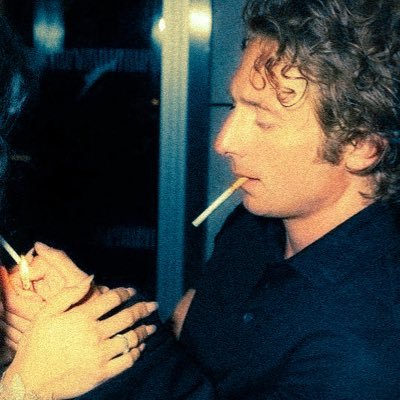 13_balu's profile picture. Illustrator | Photographer | Editor