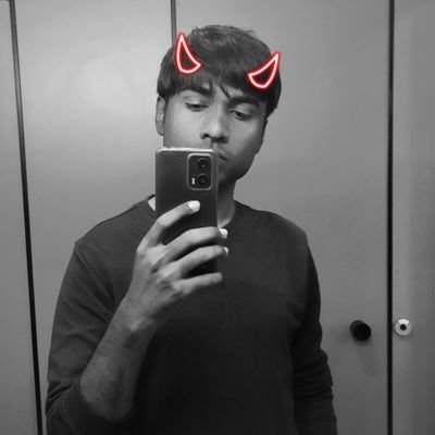 MA2521R's profile picture. 🜲 

He/Him