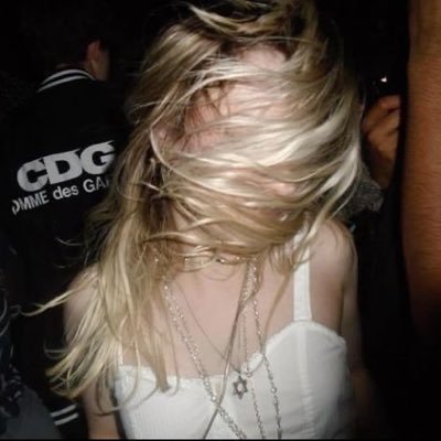 stomachishurtt's profile picture. 