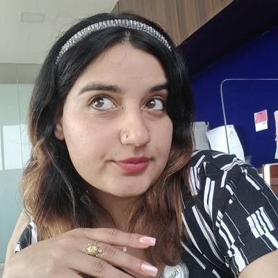 thhakisake's profile picture. ✨✨✨