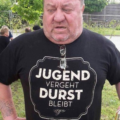 expat010's profile picture. Just beiing myself