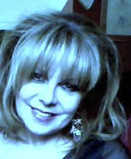 Create proactive change, Strategic Foresight/Futurist, Startups Creative HR L&D Psych & anime geek ADD Mother. Leap small buildings in 1 bound She/her. Woke!