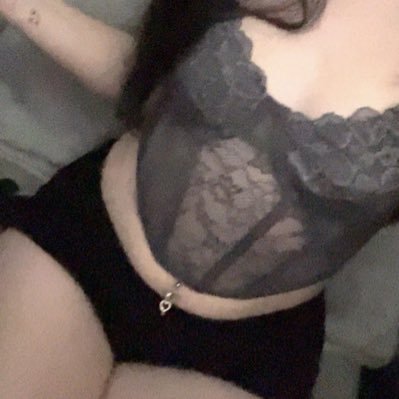 kxsses4bri's profile picture. ¹⁹ 𝗇𝗌𝖿𝗐 | 𝖽𝗆 𝖿𝗈𝗋 𝗆𝖾𝗇𝗎 💋