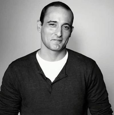 AkshayeKhanna's profile picture. Actor.