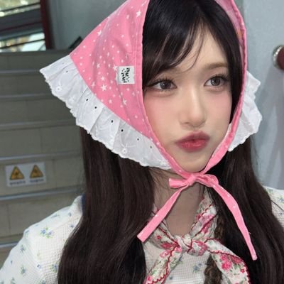 esseo_eseooo's profile picture. 