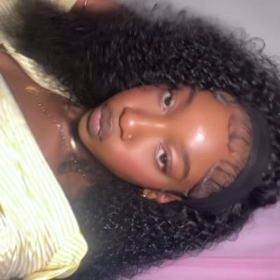 oumouthedoll's profile picture. 𝕱𝖆𝖛 𝖉𝖆𝖗𝖐𝖘𝖐𝖎𝖓 ig:luxurious.dolll