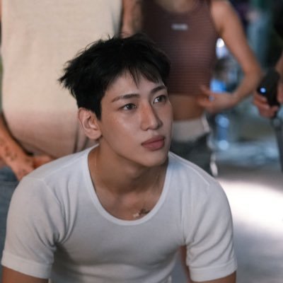 veewawaz's profile picture. 