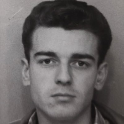 Pascal_Rechts's profile picture. Trotse halve pinda, er zijn maar twee geslachten man en vrouw dat je valt op hetzelfde geslacht ben je vrij in maar leg dat kinderen of andere hetero's niet op