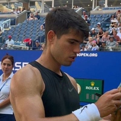 barscaraz's profile picture. gymnastics & tennis sufferer