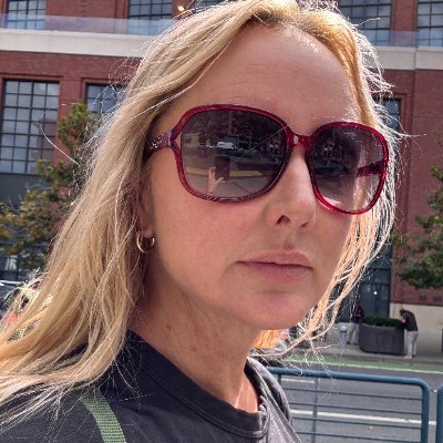 eclaireoh's profile picture. Mother Funder | Startup Investor | Board Member | PITA | SVB | @Microsoft | California | London | Dublin 🇮🇪🇺🇸🇬🇧