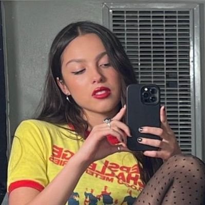 vvalxrg's profile picture. don't care where the hell u been, cause now ur mine @6_hirx 💘