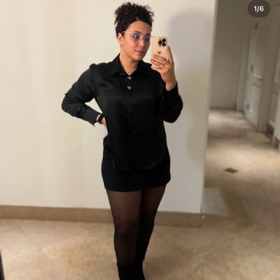 IvyWilliss's profile picture. Helping women achieve sustainable health habits/weight gain loss -100lbs 🧒💙