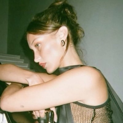 4thlens's profile picture. the place where my brainrots live | big fan of common sense & toxic yaoi | 🇵🇸🍉