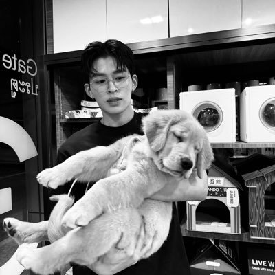 phuwkil's profile picture. I luv ppw, jg and friends so i write. MINOR and 02 VOTERS DNI 🖤