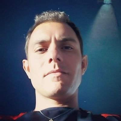 elvisdamasco's profile picture. Todos dizem que sou um grande cômico, mas na verdade sou apenas um comicuzinho.