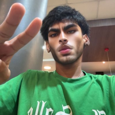 zee_javachip's profile picture. broski