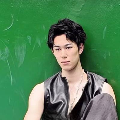 aesbookshop22's profile picture. eyy