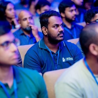 Ravind_u's profile picture. DevOps Enthusiast | BSE (Hons) Undergraduate – OUSL
Crafting scalable, innovative software 
•An introvert who escapes into films, anime, games & books… ✨📚🎮🎬