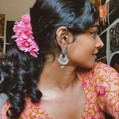 dorm_ammu's profile picture. she/her