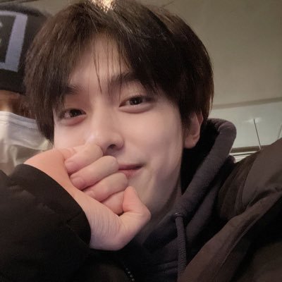 gaongrogol's profile picture. 𝘈𝘬𝘶 𝘢𝘬𝘢𝘯 𝘣𝘰𝘰𝘺𝘢𝘩 𝘩𝘢𝘳𝘪 𝘪𝘯𝘪 | adminnya dimabuk jungji | 🔞