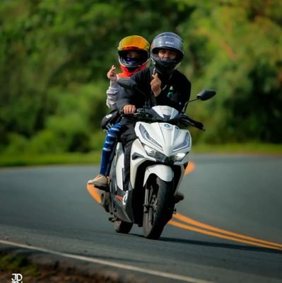 LyianYang's profile picture. FAYEYOKO🤍🫧🌻💛
I Promise Not To Go, If You Promise To Stay