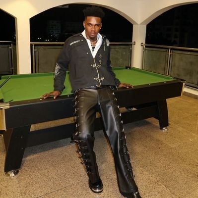 VictorV77109275's profile picture. fun to vibe with
Davido,crayon,fireboy and Justine bieber lover