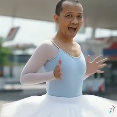 ea5632's profile picture. 😘💙
Berusaha
Berdoa 
تَوَكُّل