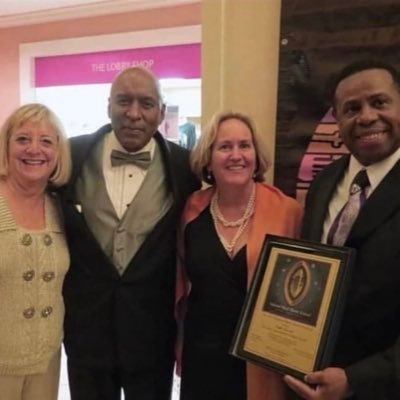 JulieLeachh2s6's profile picture. I won A Lottery Of $758.7 And I Am giving $50,000 out for the pandemic help to the first 500 followers DM with “Julie I FOLLOWED “