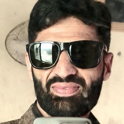 su_der26's profile picture. خدا ترس ہونا اور خدا ترس رہنا ہر جسم کی طاقت نہیں !!!                            

#Mphil_Chemistry_Student!!💢