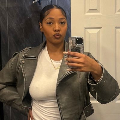 Kizzzyyyyyy__'s profile picture. 