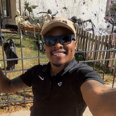 LePyramids's profile picture. 