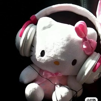 yanyanhoney95's profile picture. 