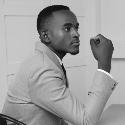 AKANKWATSAVICT1's profile picture. Arsenal fan...🔥||Medical student...💊🥼||social addict 😎