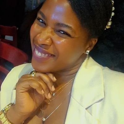 truly_vikki's profile picture. 