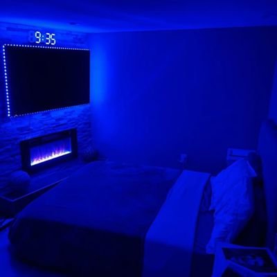 Lewzy29's profile picture. 