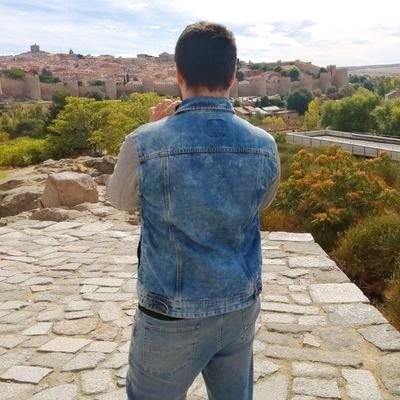 kaotiknerd's profile picture. Informática, tecnología y juegos ✨